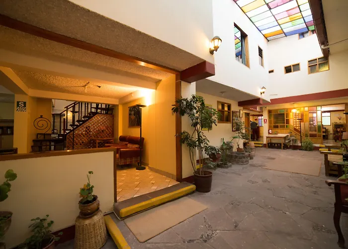Aticos With Coworking 3* Cusco