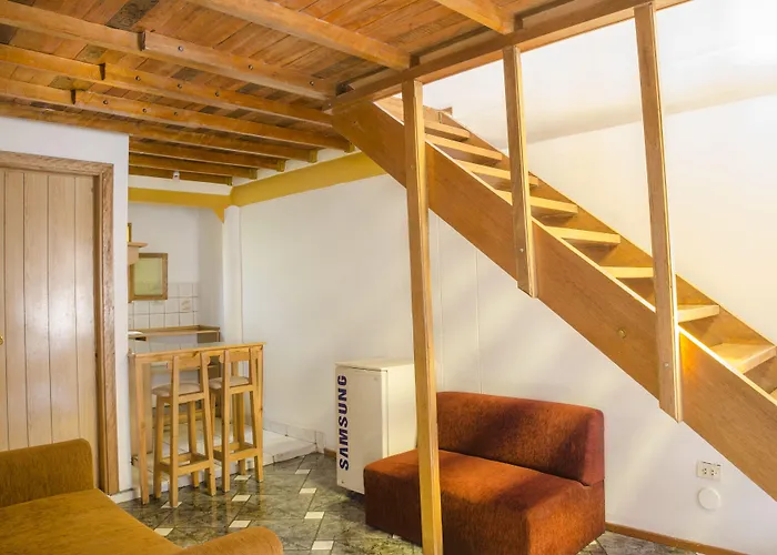 Acomodação com café da manhã  Aticos With Coworking 3*