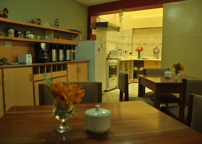 Acomodação com café da manhã  Aticos With Coworking